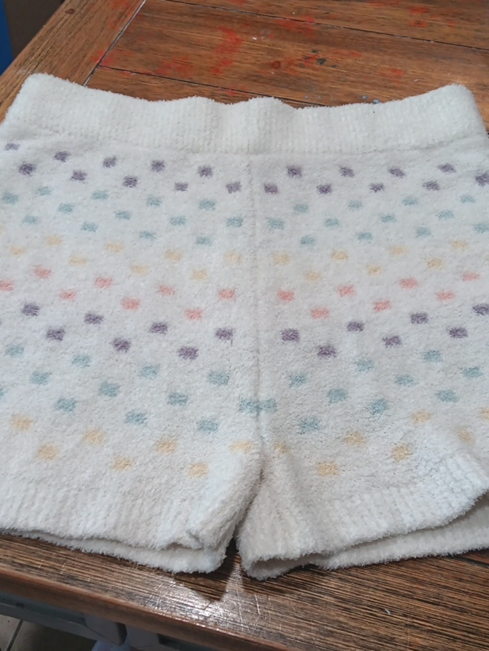 moon & madison White Lounge Shorts with Pastel Dot Print